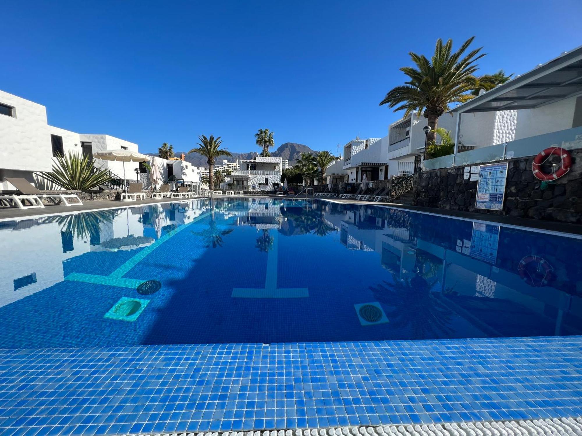 Apartamentos Bungamerica 273 - Costa Adeje Плая-де-лас-Америкас Экстерьер фото